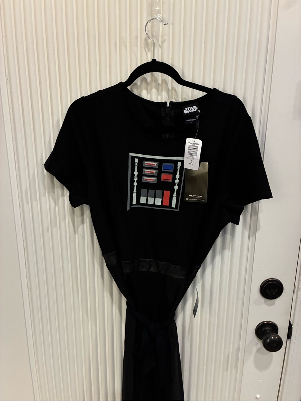 NWT Torrid Star Wars Darth Vader Costume Dress Size 1 (14/16, 1X) Halloween